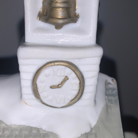 PartyLite Festive Church with Red Door and Green Accents - Picture 7 of 11